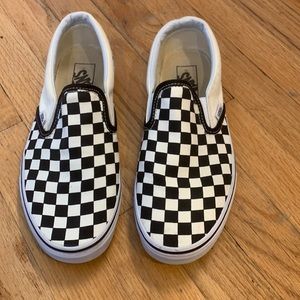 Vans black and white checkered